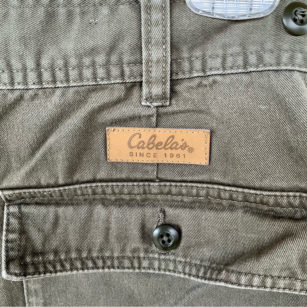 Men’s Cabelas 100% cotton khaki shorts size 44 - Picture 4 of 8